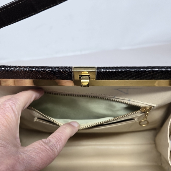 Womens Vintage Purse 1950's Dark Brown Exotic Repile Skin Arm Handbag Gold Tone - Picture 11 of 15